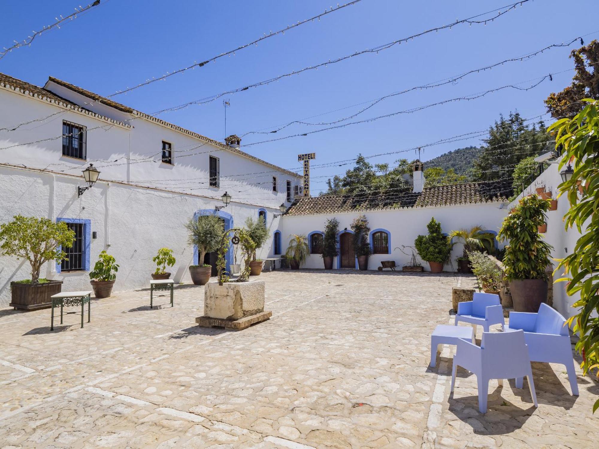 Cubo'S Hotel Cortijo San Antonio Casarabonela Exterior photo